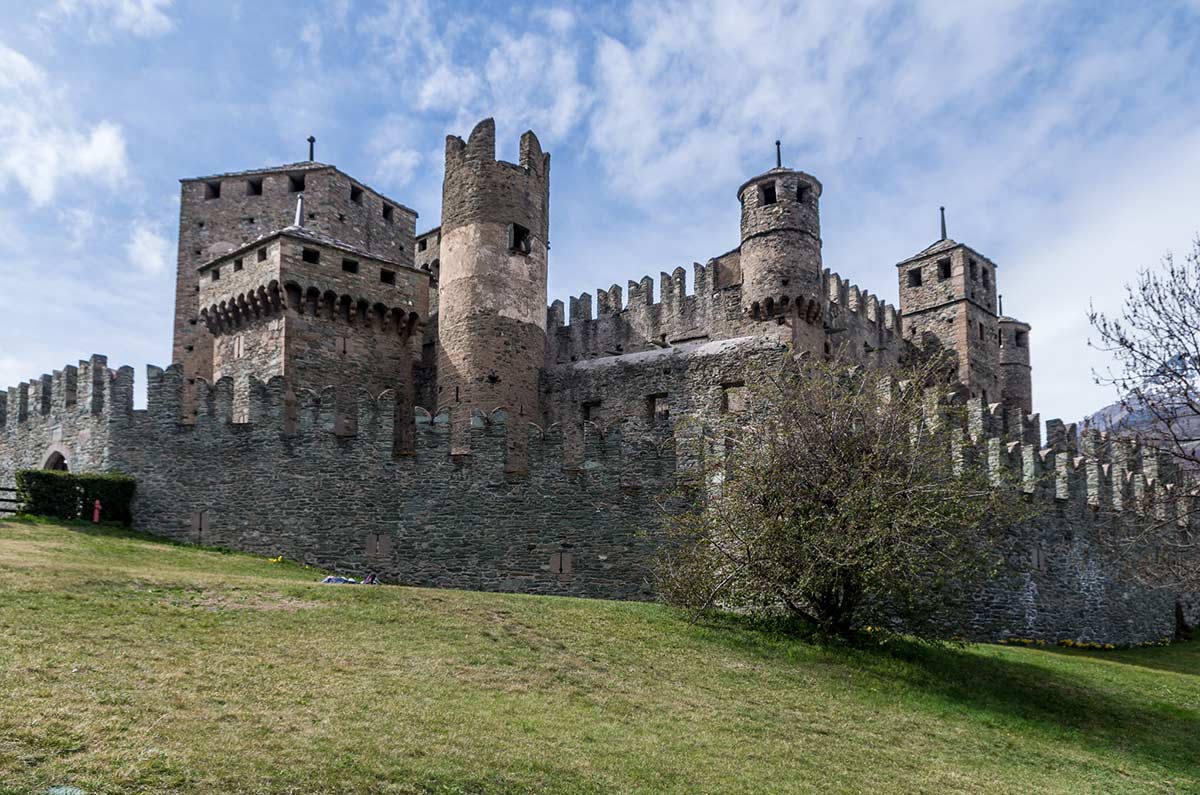 castelli valle d'aosta